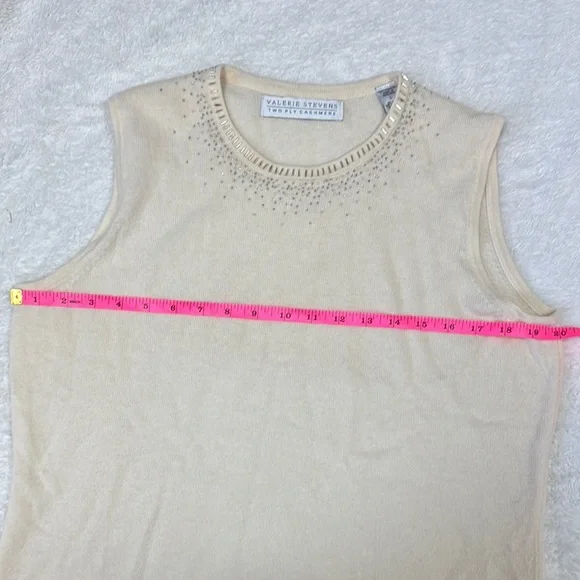 Valerie Stevens Cream Ribbed Embellished Tank Top 100% cashmere - Picture 4 of 6